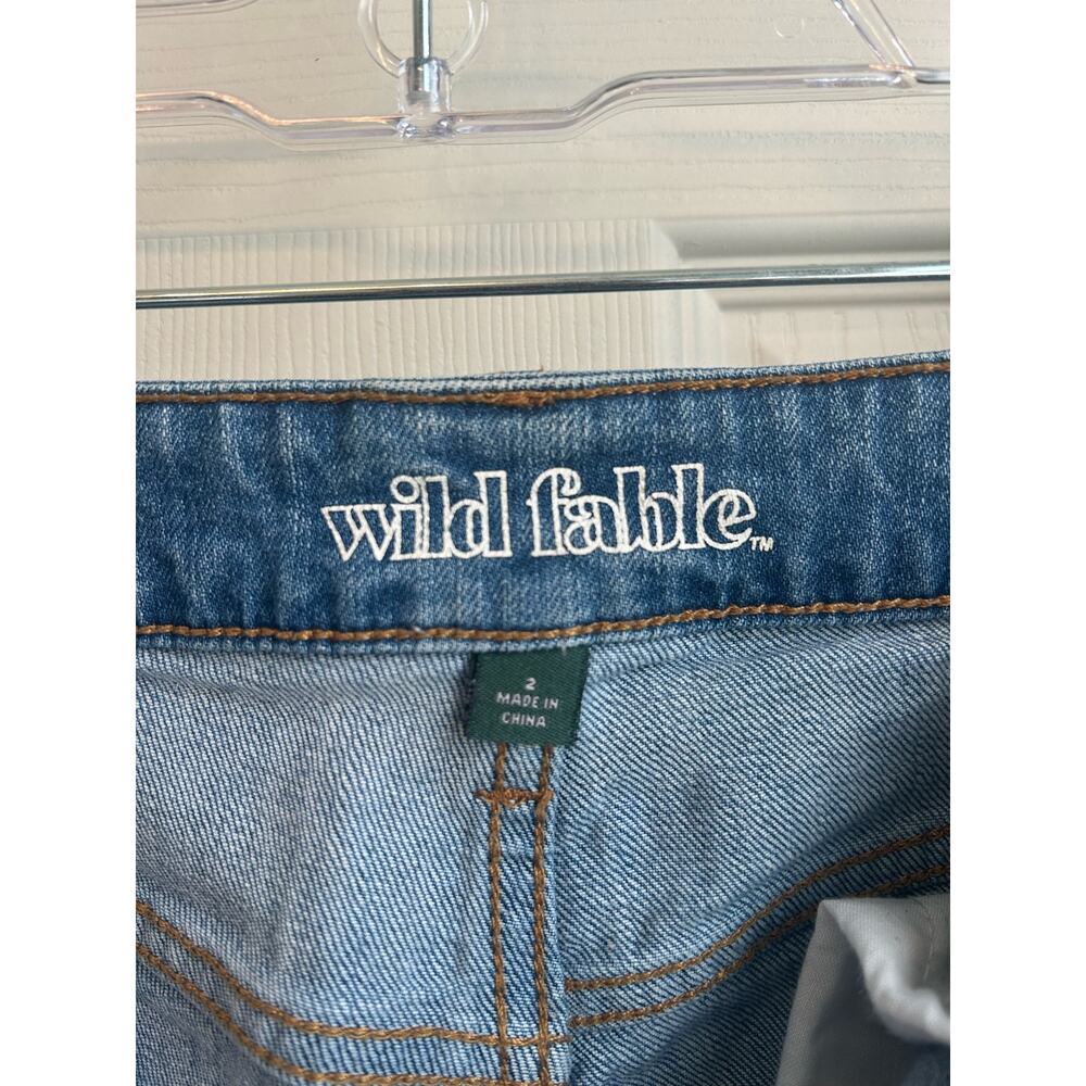 Wild Fable Ripped High Rise Mom Jeans - Size 2 - Picture 5 of 6